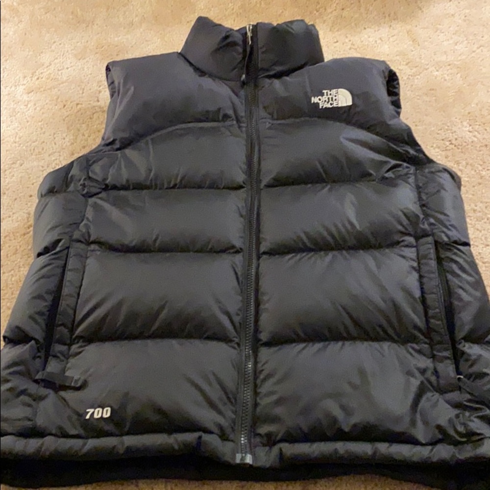Women’s North Face vest size L